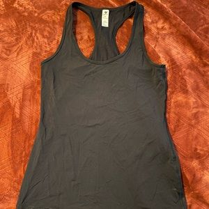 90 degree tank top